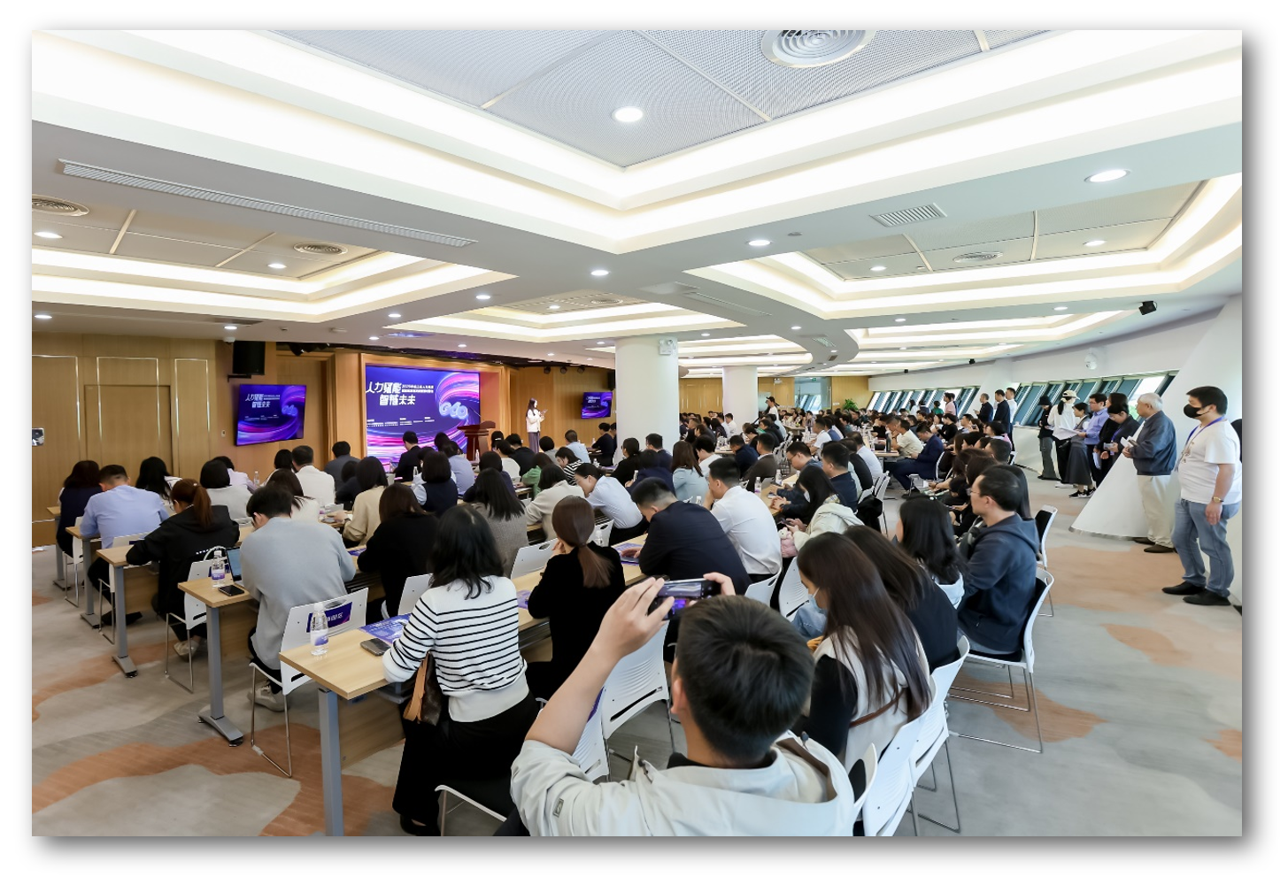 路演推介+供需对接，卓联智汇“AI+人力资源”助力上海松江人力资源服务业高质量发展