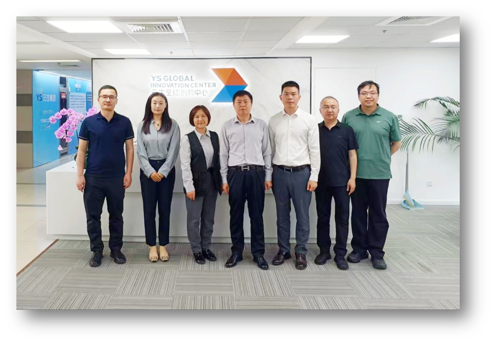 黑龙江省齐齐哈尔市人社局党组书记、局长丛洪君莅临卓联智汇全球创新中心调研走访