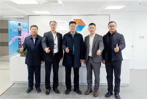 内蒙古自治区通辽市人民政府党组成员、副市长黄刚一行莅临卓联智汇全球创新中心走访调研